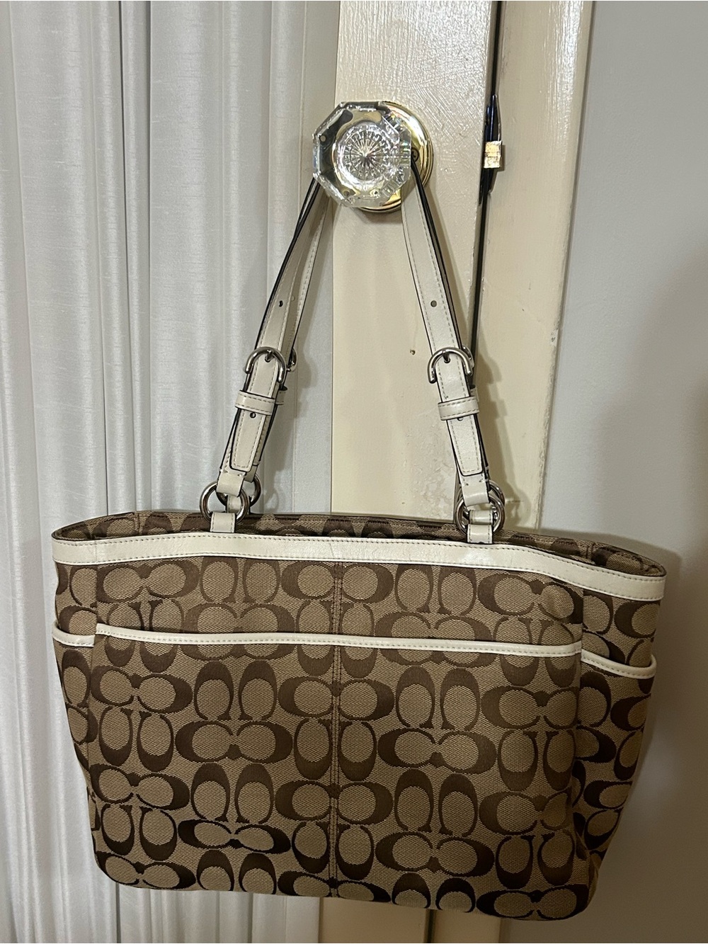 Coach Signature Gallery East West Tote Canvas - Picture 2 of 8